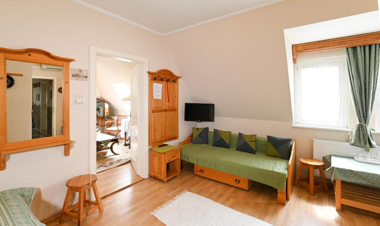 Szt. Flórián Vendégház Eger Exterior foto